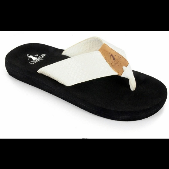 corkys Shoes - Corkys Royal flipflops In white corkys Shoes - Corkys Royal flipflops In white